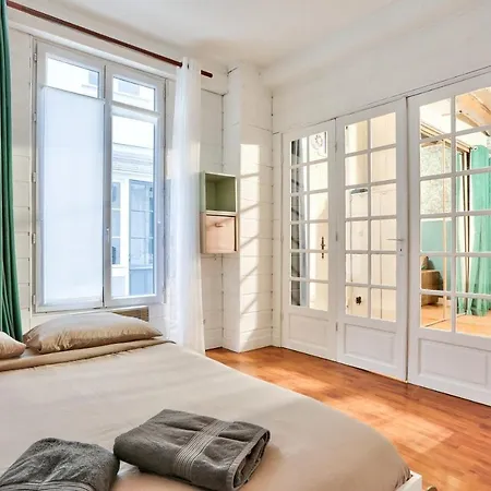 Quartier Tour Eiffel 2 Apartment